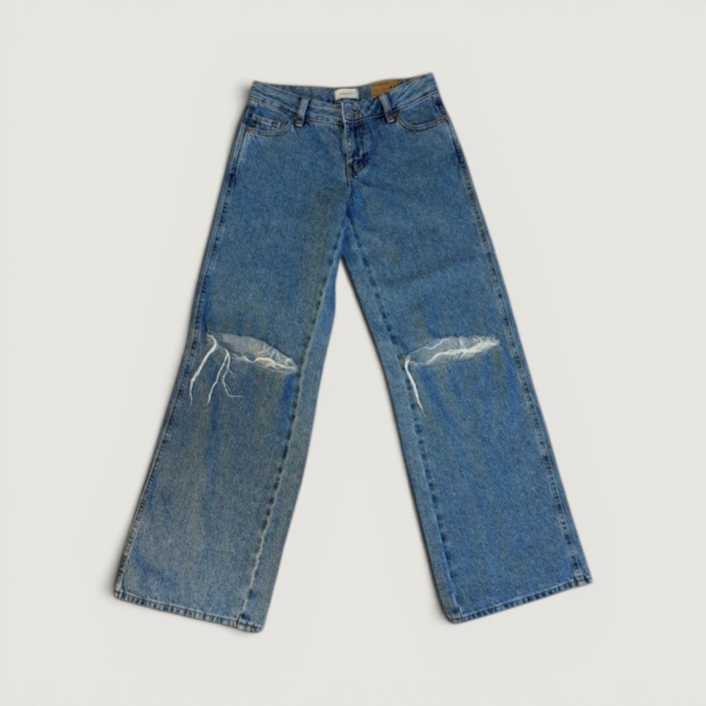 PacSun Low Rise Baggy Jeans Blue Distressed Wide Leg Size 24 NWT Indie Sleaze